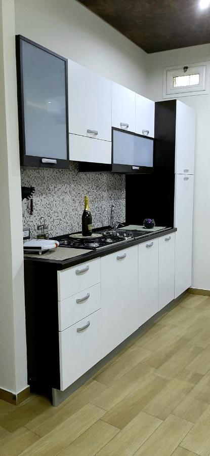 Castello Apartment Deluxe Шакка Экстерьер фото